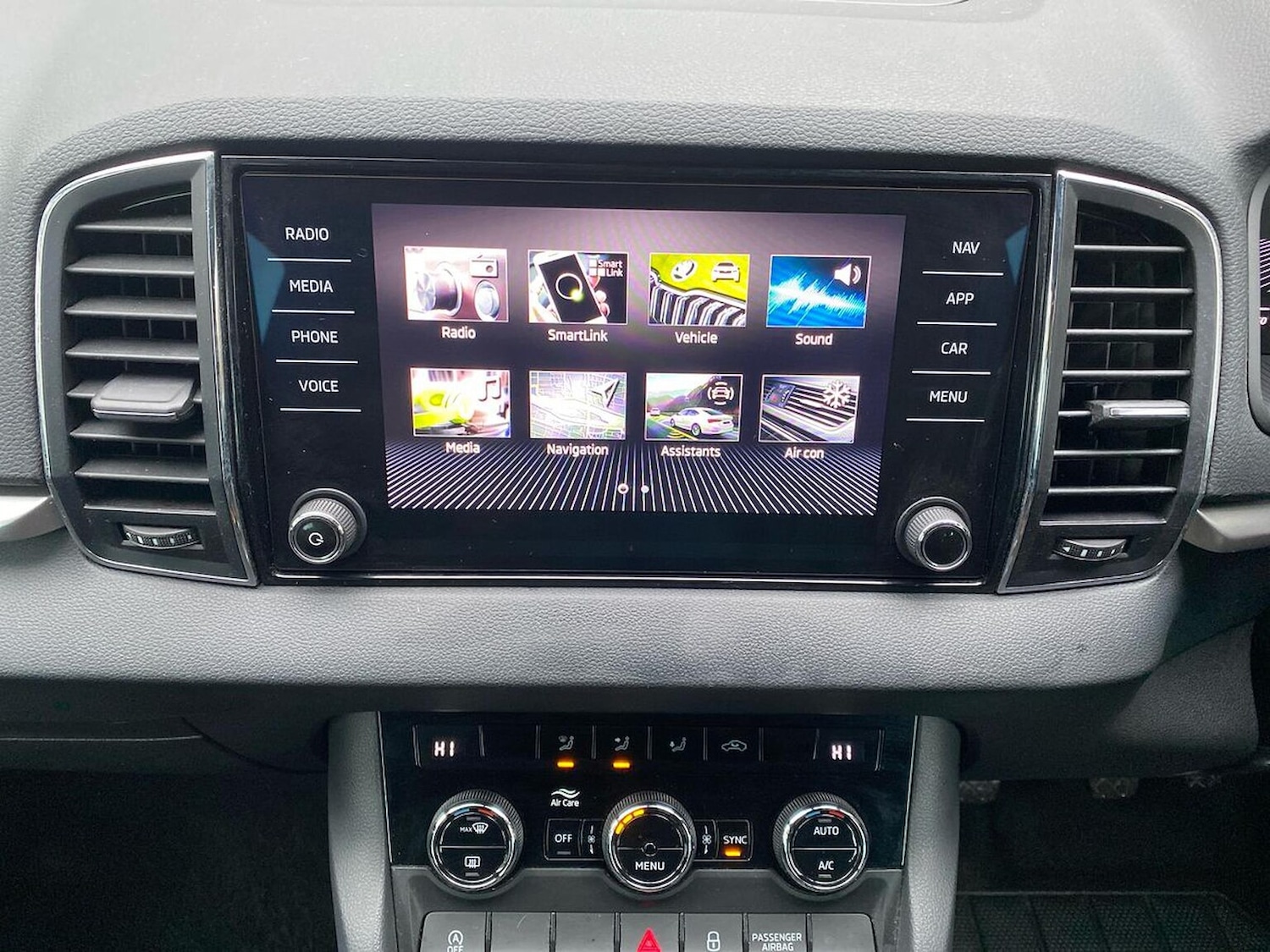 Used Skoda Karoq 2024 for sale - 76720327: Photo 11