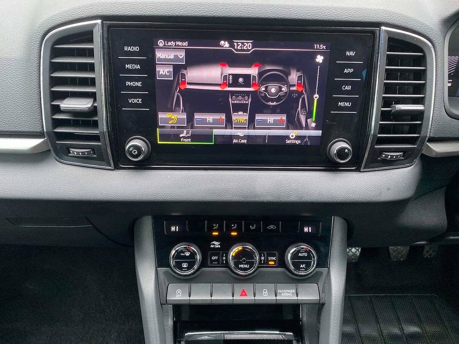 Used Skoda Karoq 2024 for sale - 76720327: Photo 12