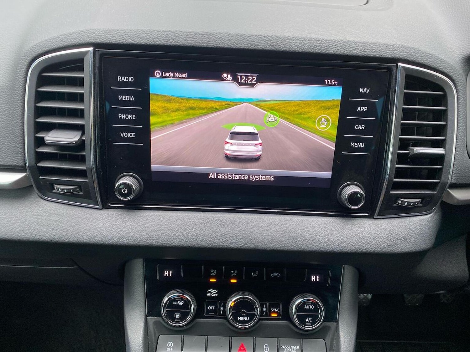 Used Skoda Karoq 2024 for sale - 76720327: Photo 25