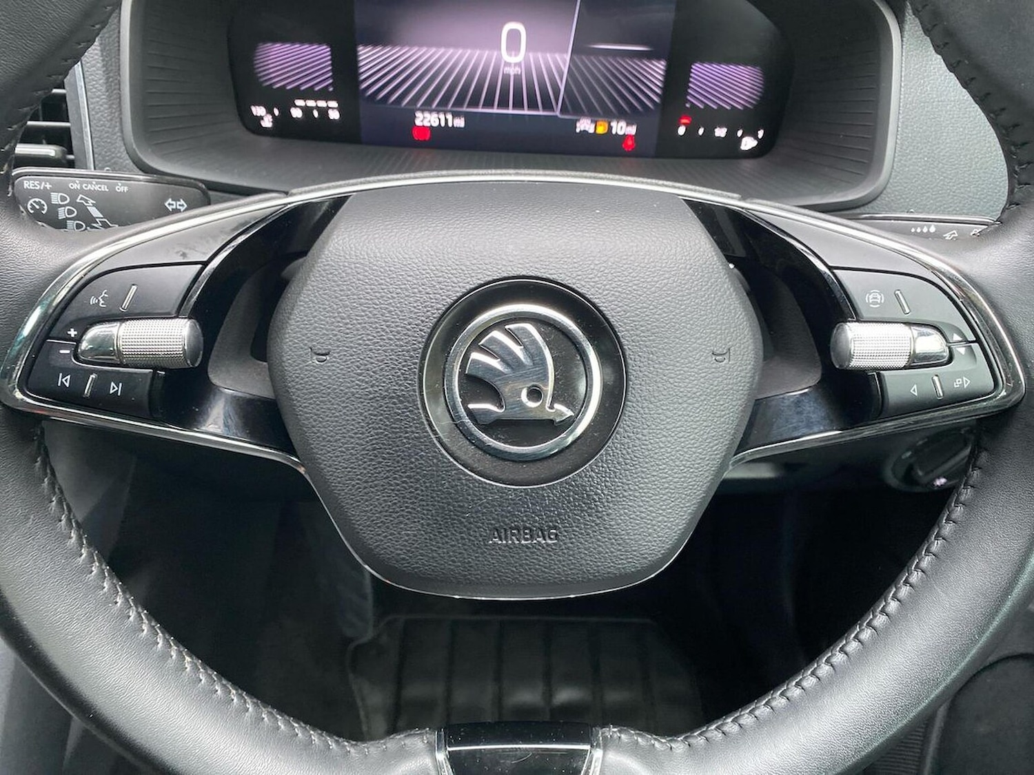 Used Skoda Karoq 2024 for sale - 76720327: Photo 26