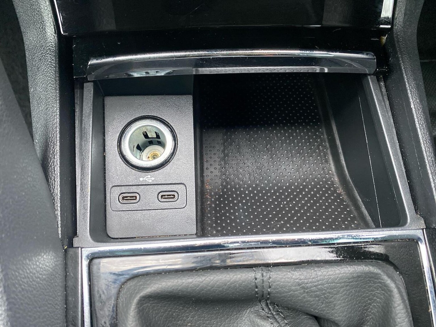 Used Skoda Karoq 2024 for sale - 76720327: Photo 42