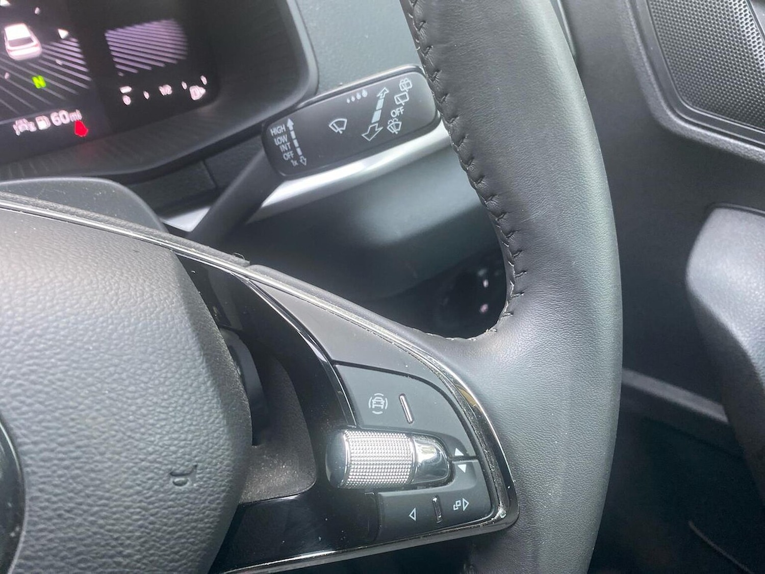 Used Skoda Karoq 2024 for sale - 77729967: Photo 28