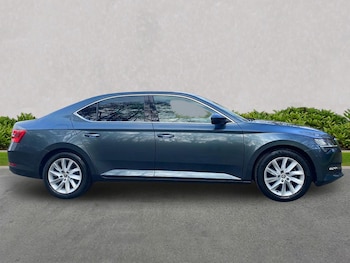 Used Skoda Superb 2021 for sale - 78194580: Photo