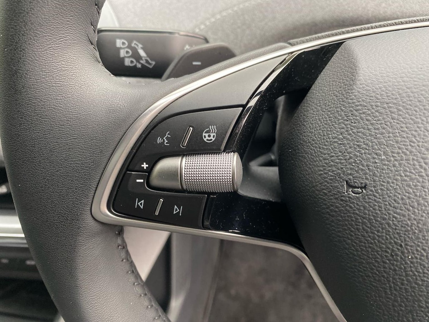 Used Skoda Enyaq 2025 for sale - 76490626: Photo 28