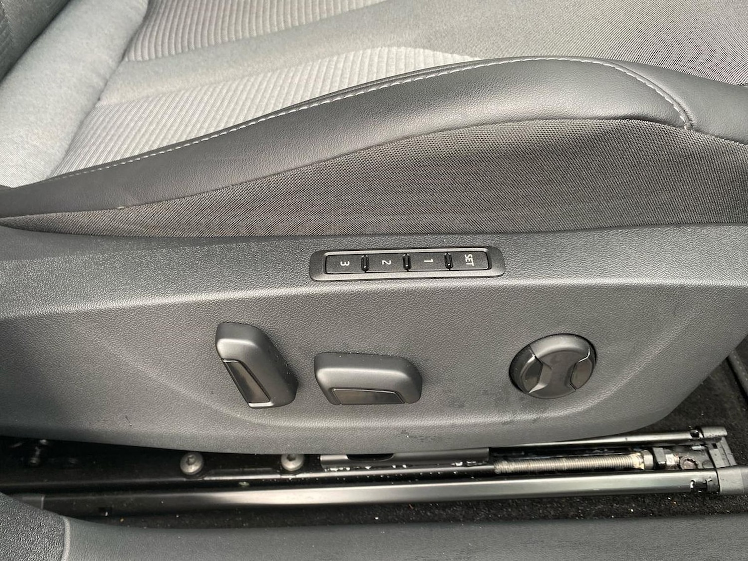 Used Skoda Enyaq 2025 for sale - 76490626: Photo 30