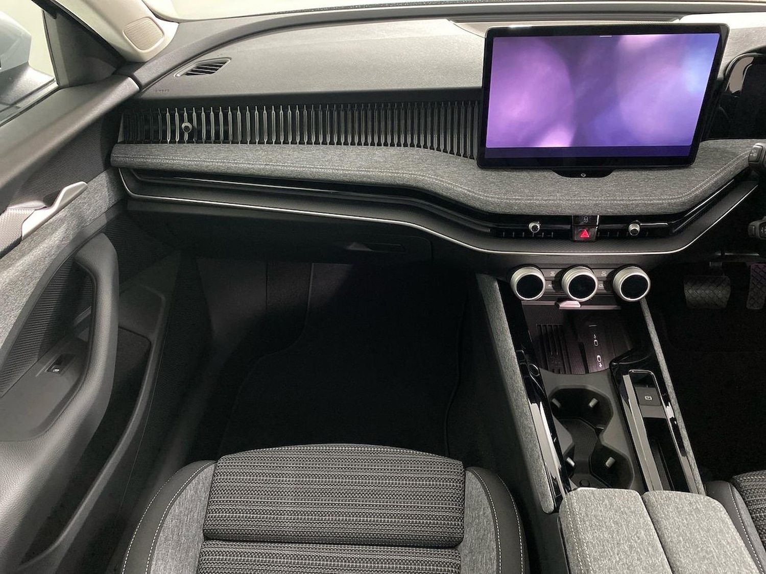 Used Skoda Superb 2025 for sale - 76252646: Photo 14