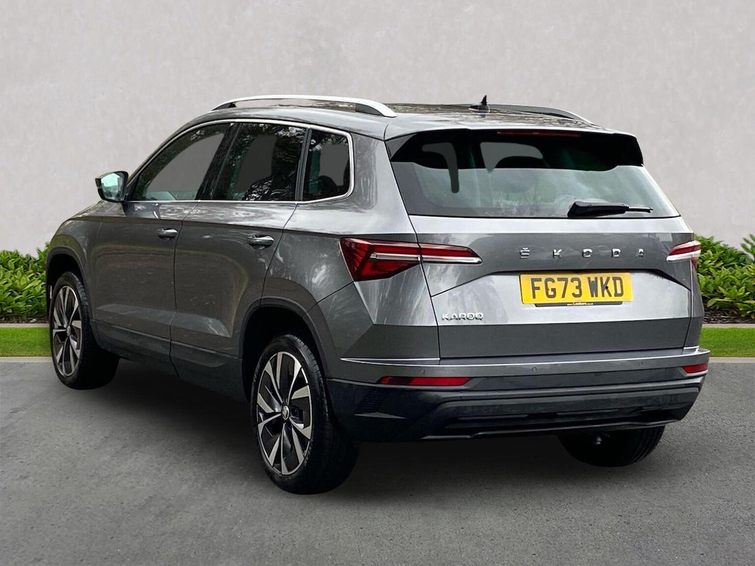 Used Skoda Karoq 2023 for sale - 76864053: Photo 2