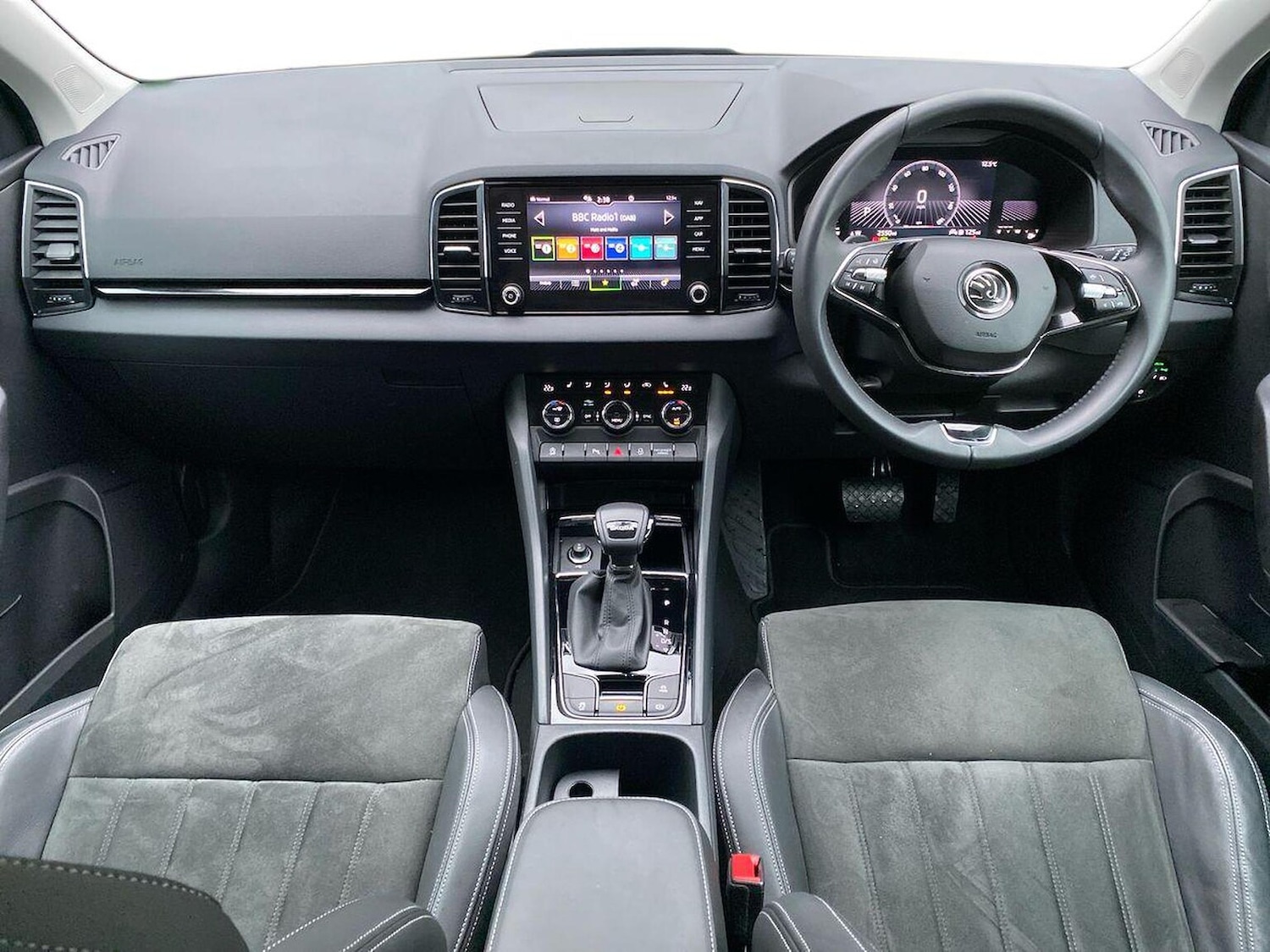 Used Skoda Karoq 2023 for sale - 76864053: Photo 8