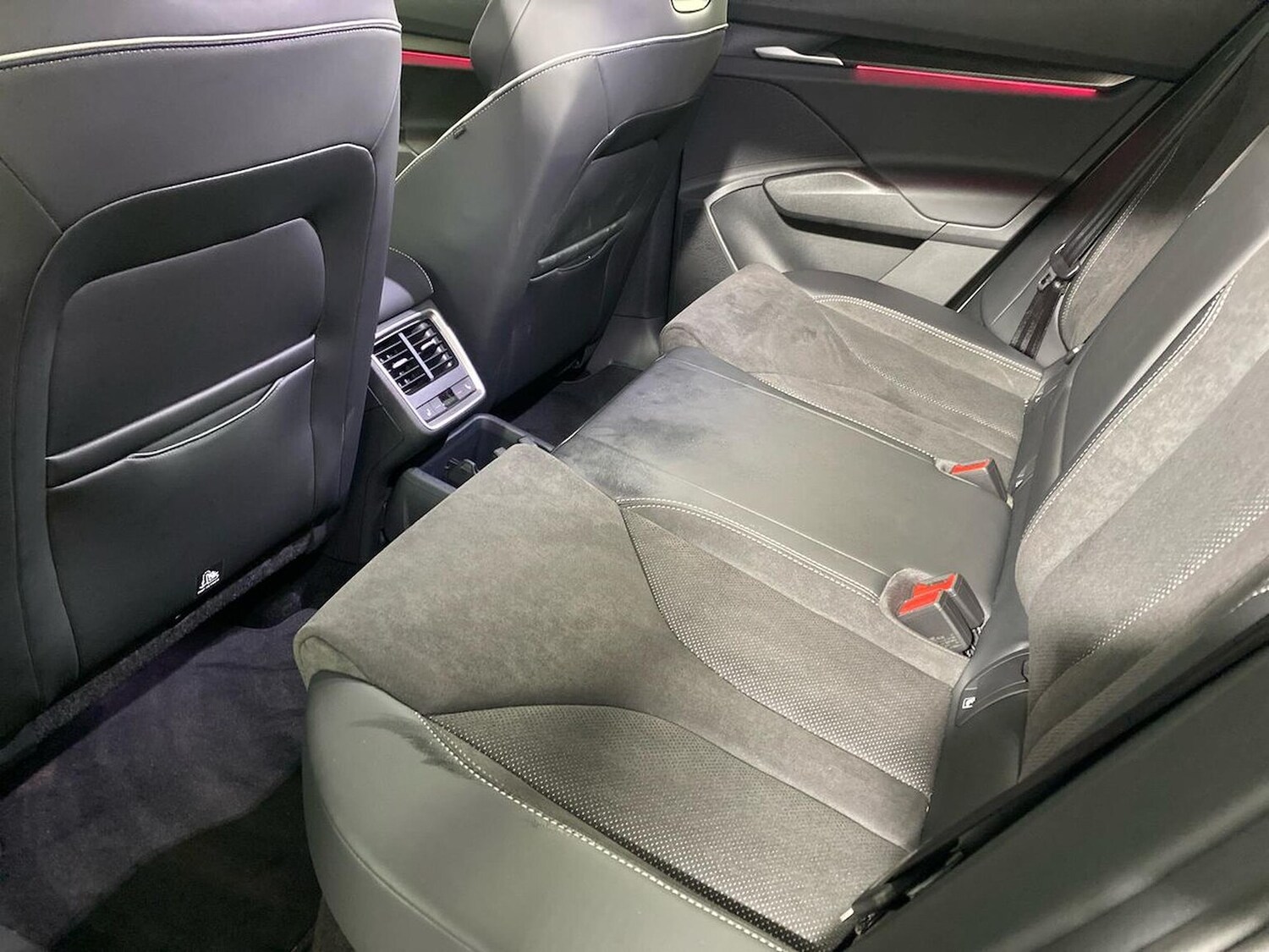 Used Skoda Enyaq 2025 for sale - 76430826: Photo 17