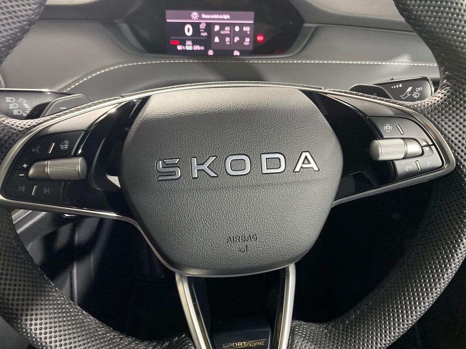 Used Skoda Enyaq 2025 for sale - 76430826: Photo 27