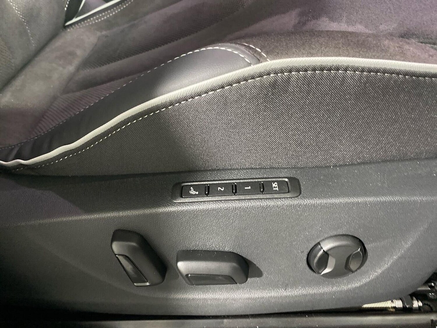 Used Skoda Enyaq 2025 for sale - 76430826: Photo 31