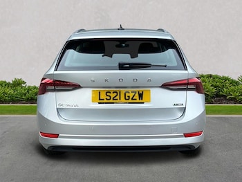 Used Skoda Octavia 2021 for sale - 75575567: Photo