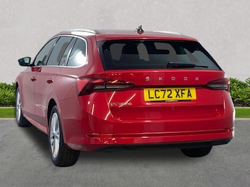Used Skoda Octavia 2022 for sale - 76237030: Photo 2