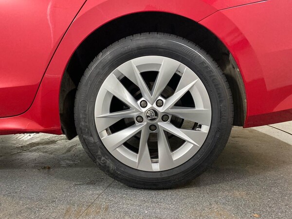 Used Skoda Octavia 2022 for sale - 76237030: Photo 6