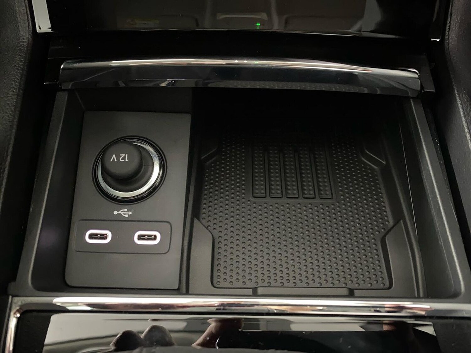 Used Skoda Karoq 2025 for sale - 77487363: Photo 27