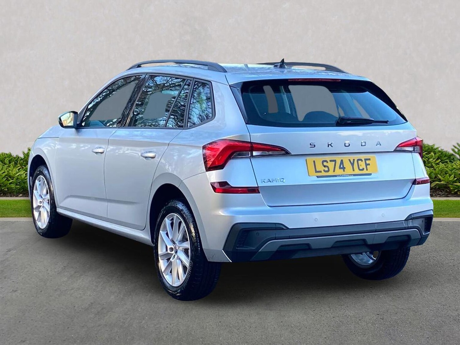 Used Skoda Kamiq 2024 for sale - 76918964: Photo 2