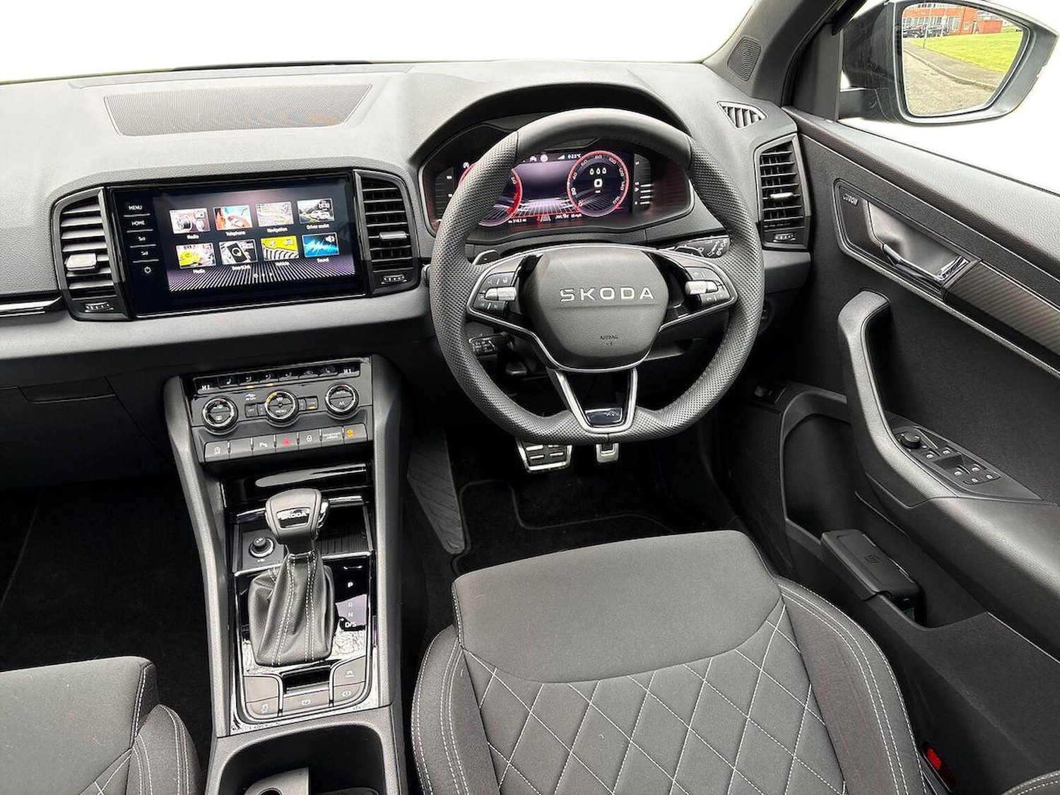 Used Skoda Karoq 2026 for sale - 77872115: Photo 10