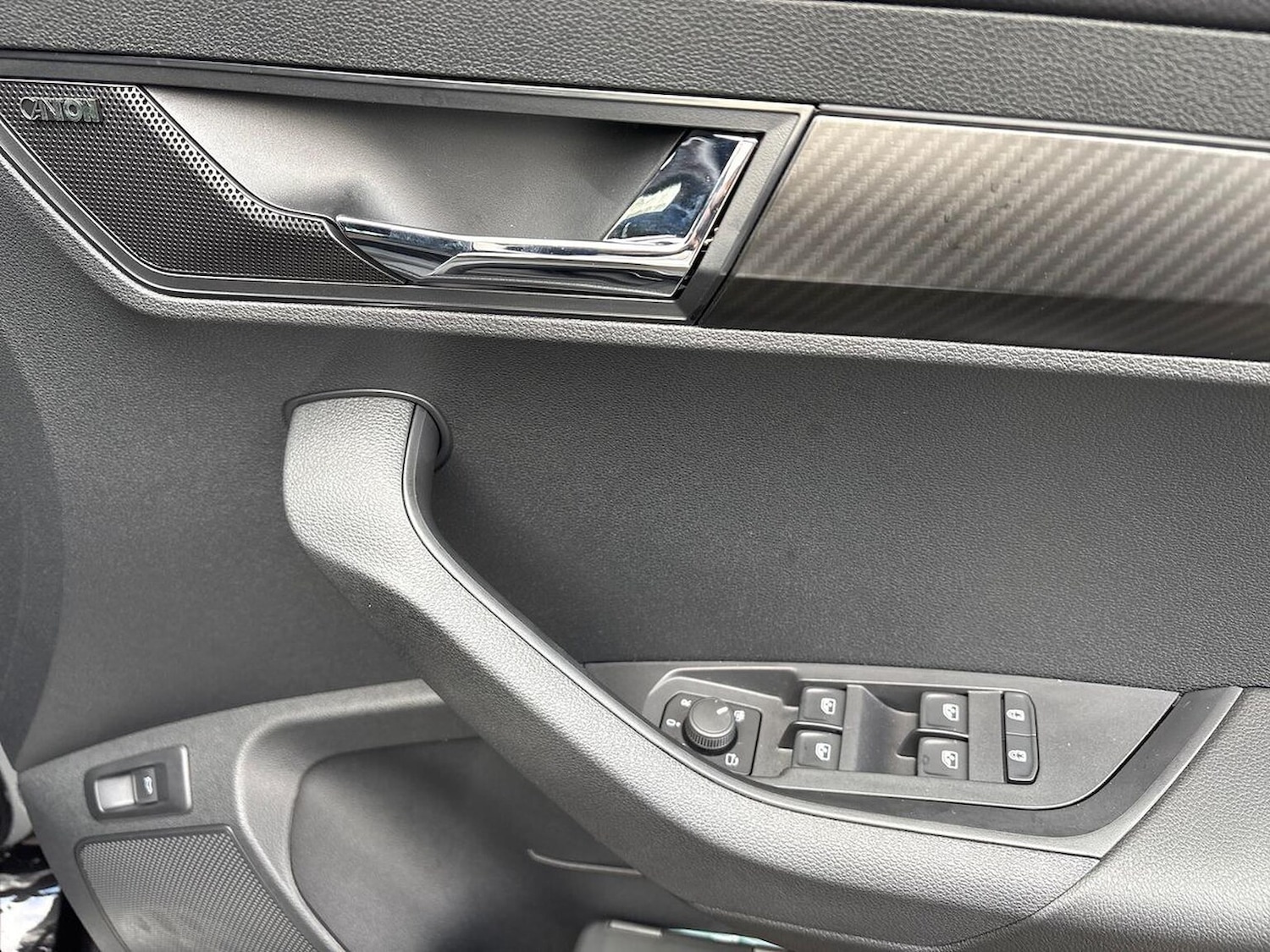 Used Skoda Karoq 2026 for sale - 77872115: Photo 22