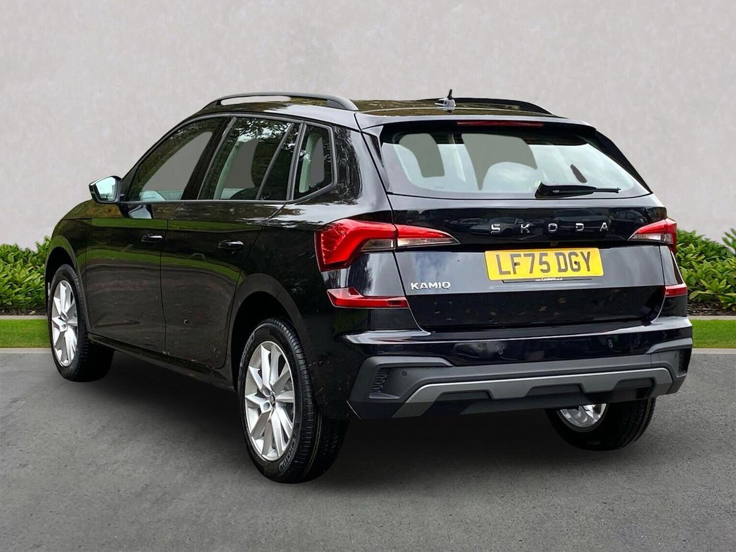 Used Skoda Kamiq 2025 for sale - 76536664: Photo 2