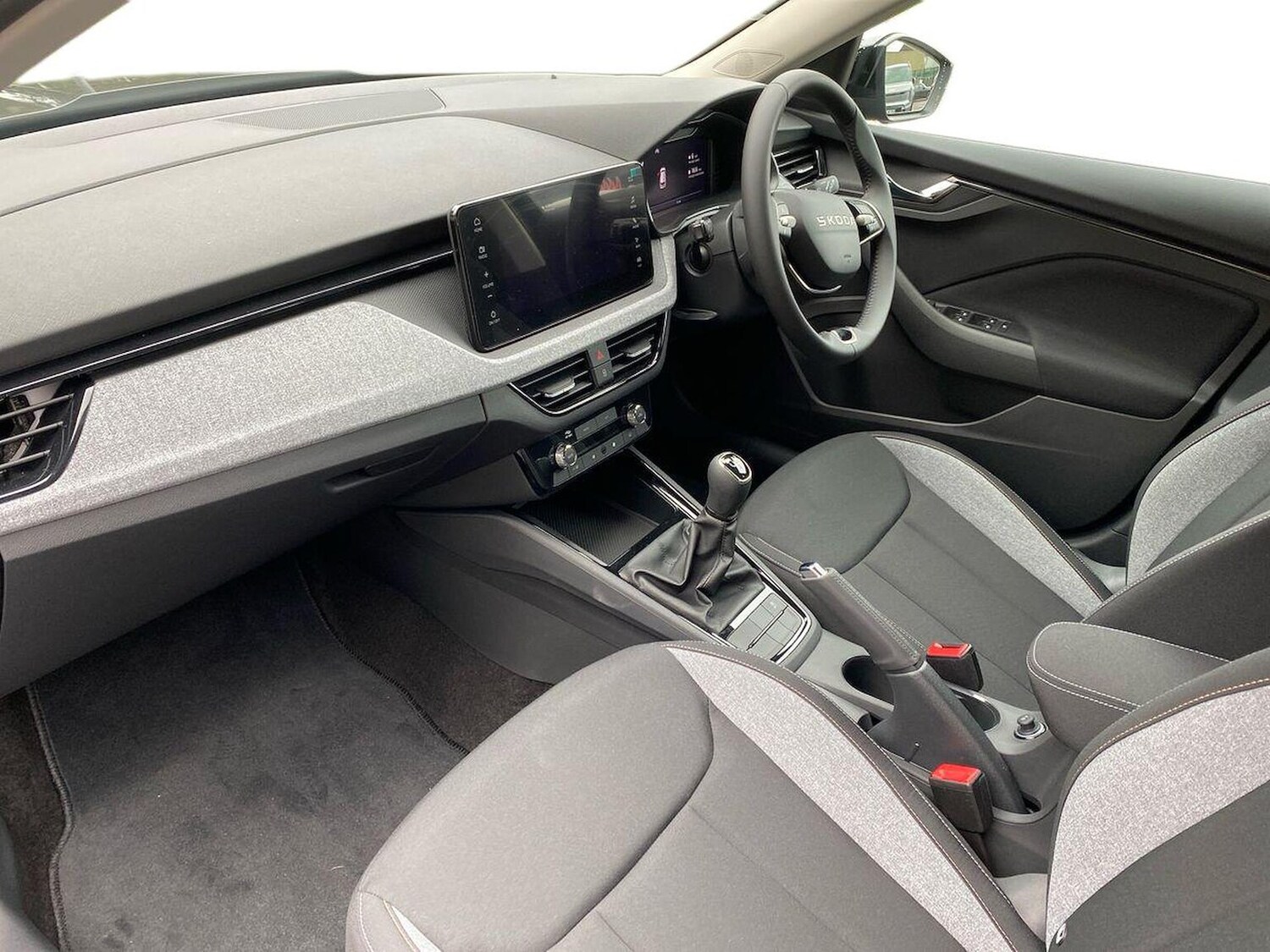 Used Skoda Kamiq 2025 for sale - 76536664: Photo 7