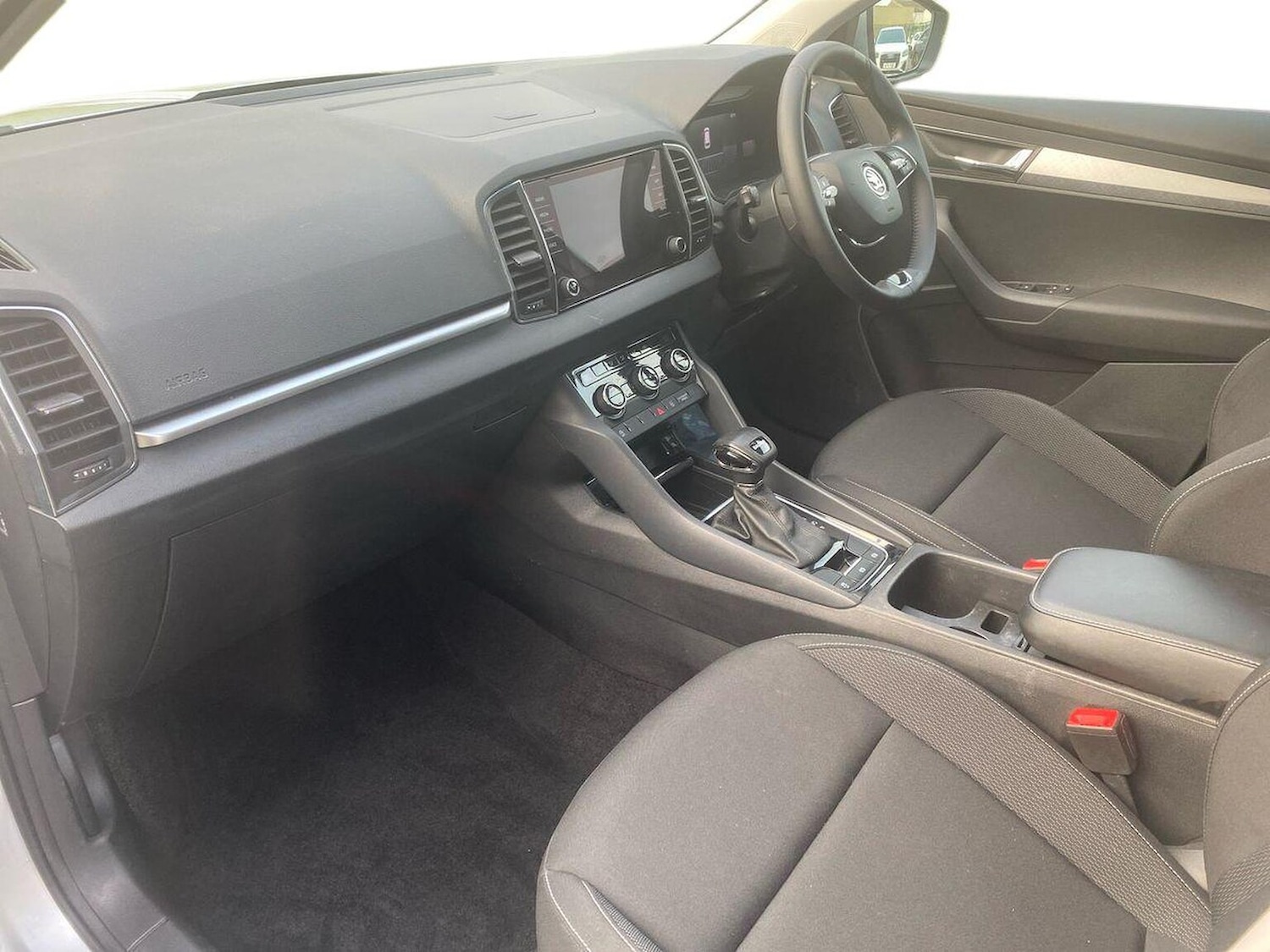 Used Skoda Karoq 2024 for sale - 77488427: Photo 8