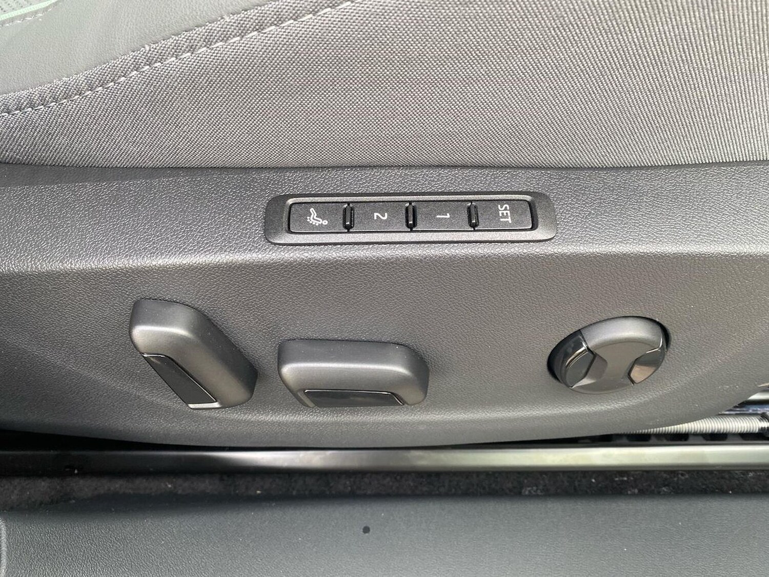 Used Skoda Enyaq 2026 for sale - 78194598: Photo 42