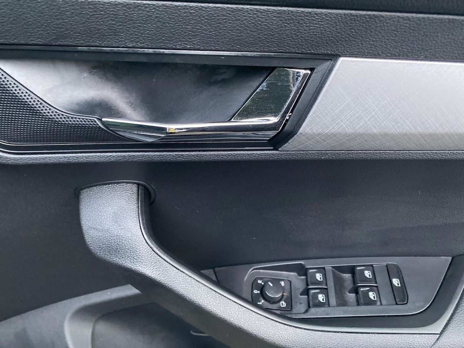 Used Skoda Karoq 2024 for sale - 76706411: Photo 21