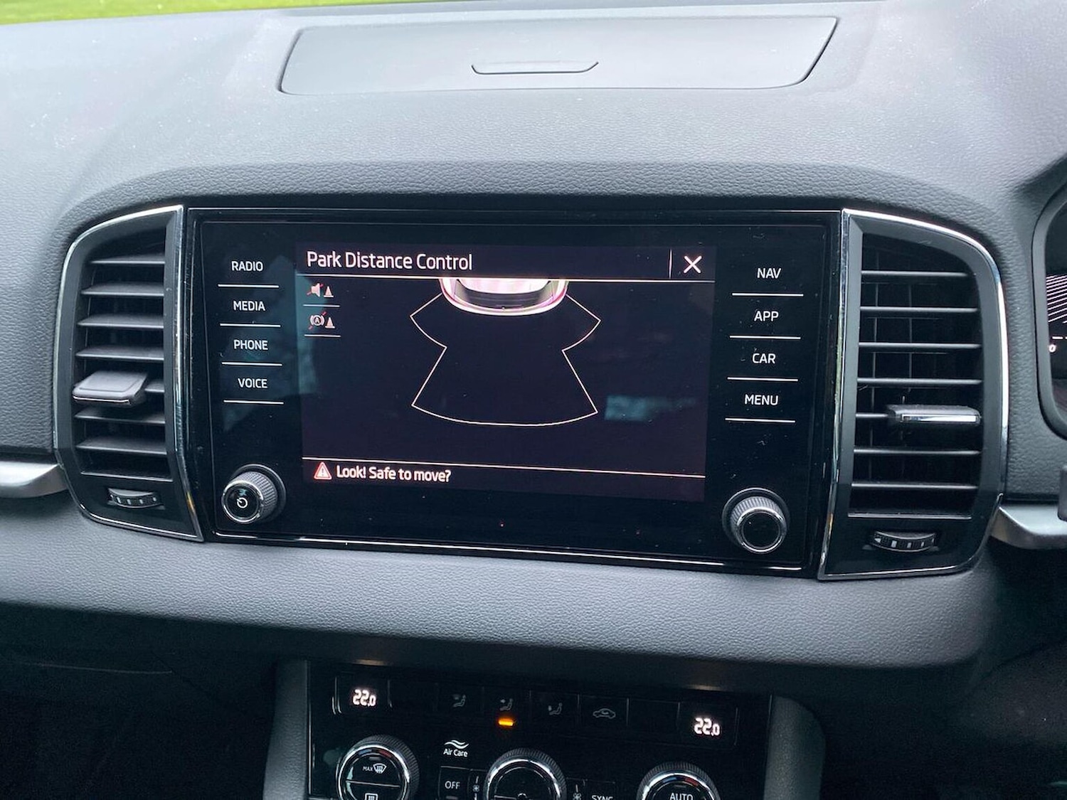 Used Skoda Karoq 2024 for sale - 76706411: Photo 23