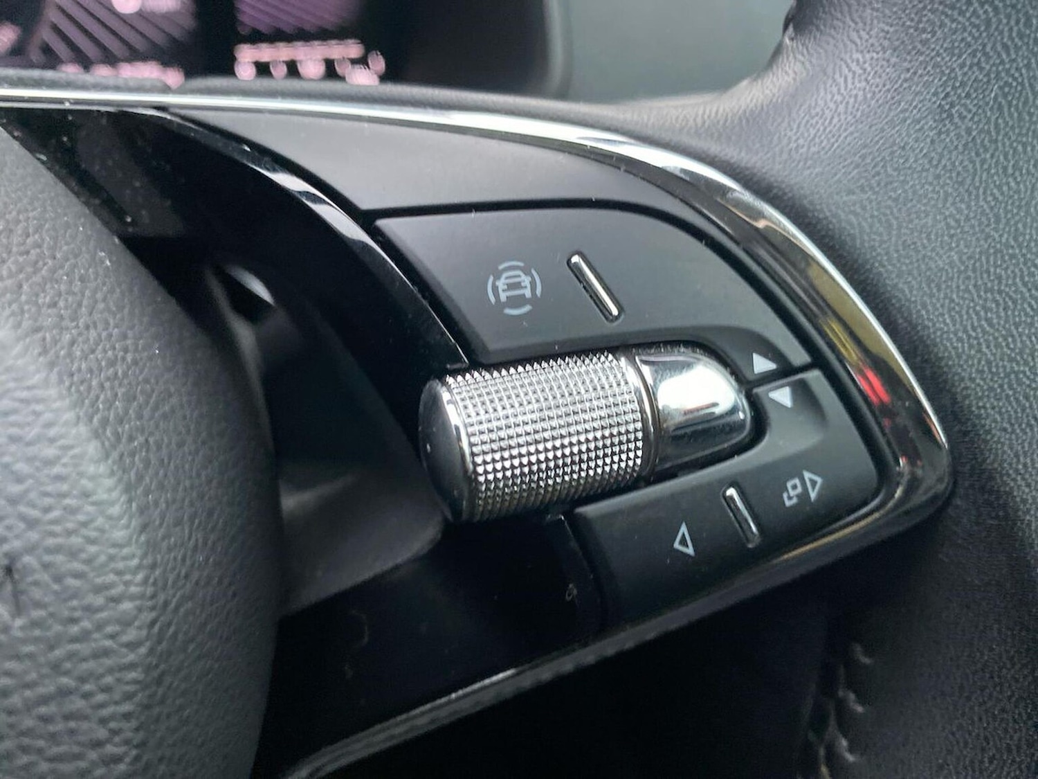 Used Skoda Karoq 2024 for sale - 76706411: Photo 27