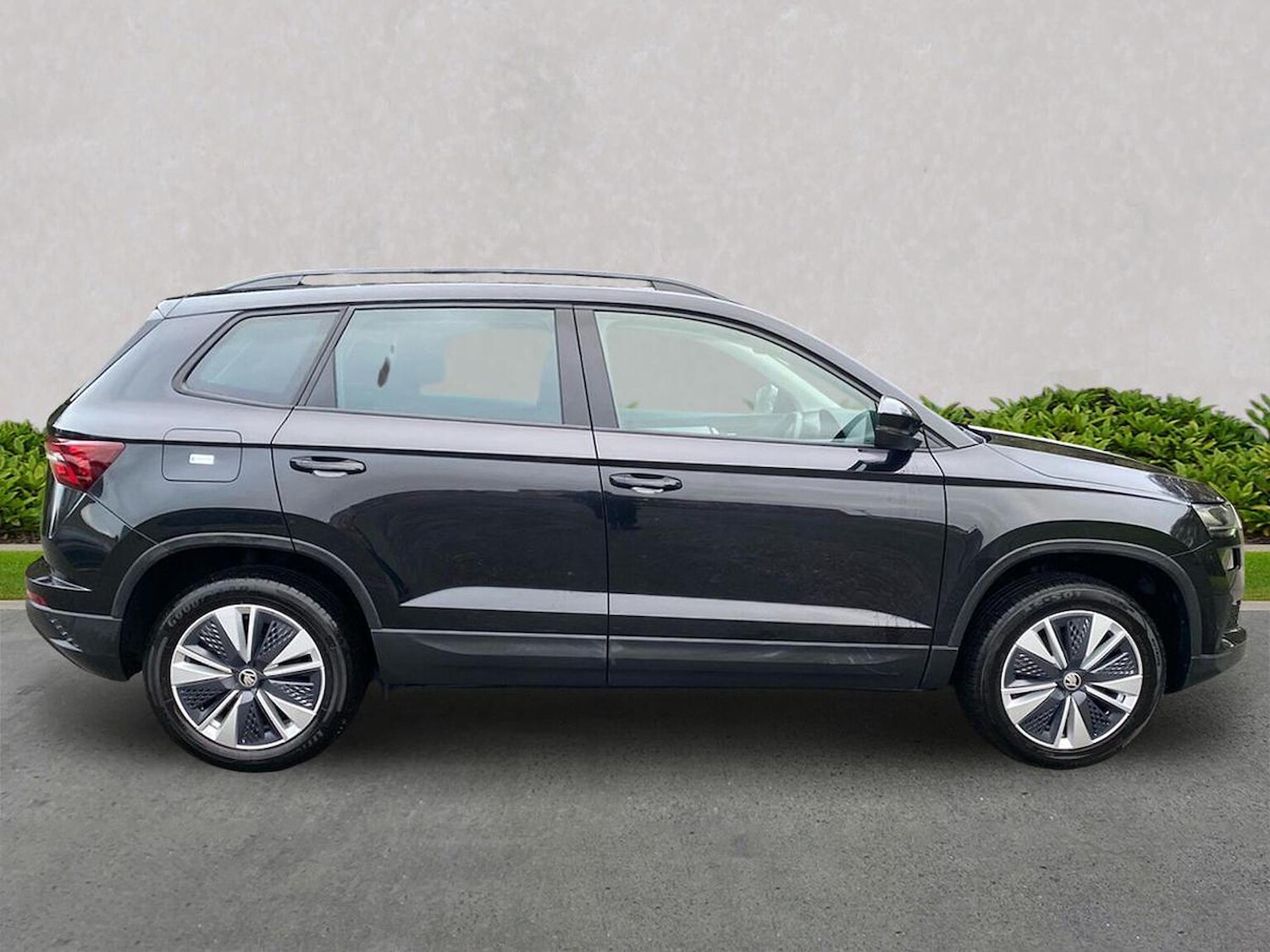 Used Skoda Karoq 2024 for sale - 76706411: Photo 3