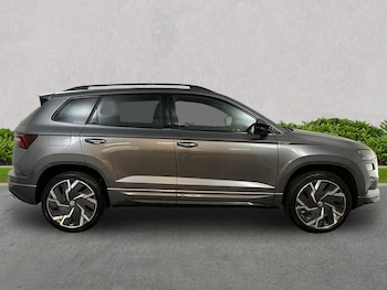Used Skoda Karoq 2023 for sale - 79302033: Photo