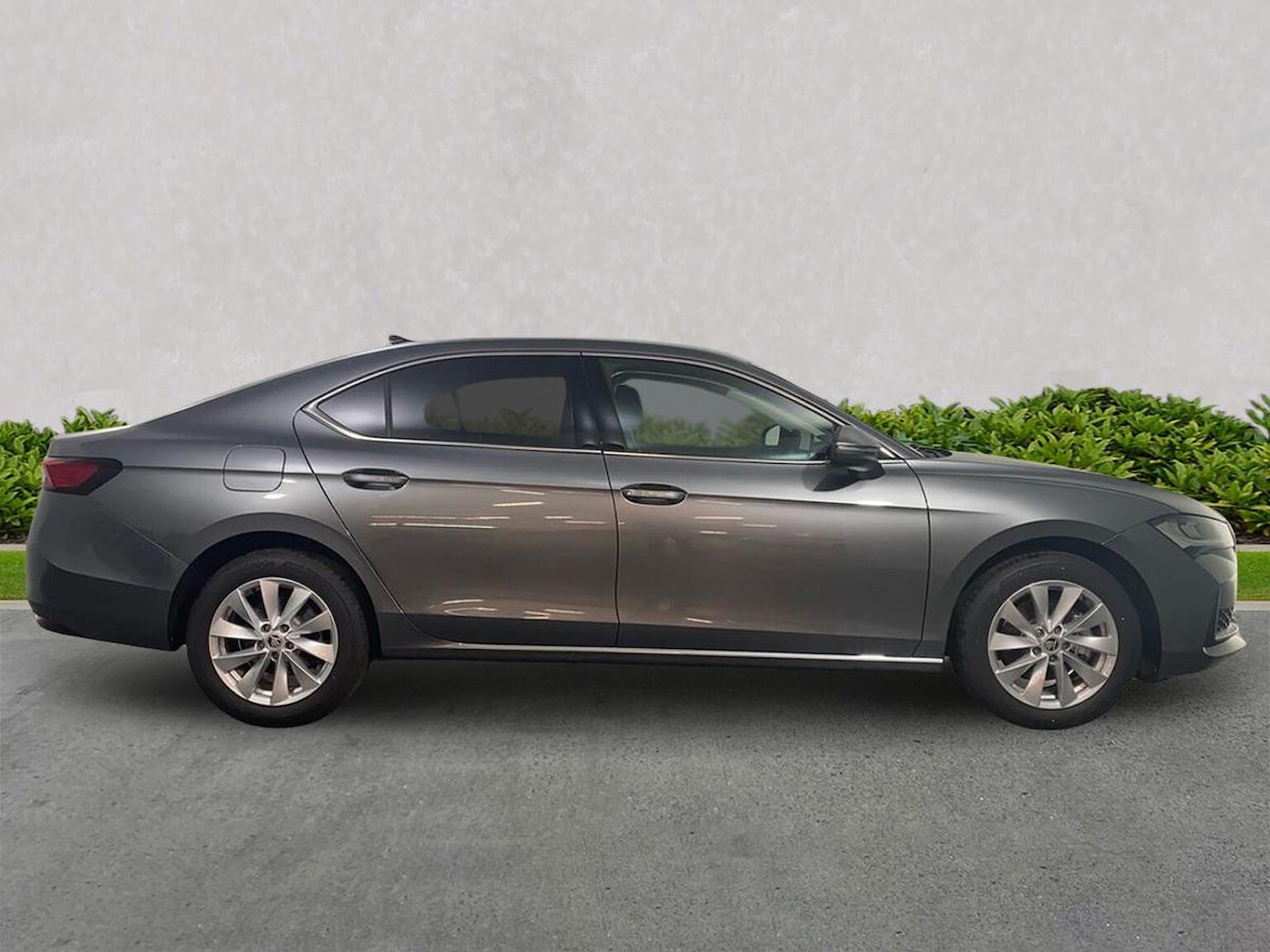 Used Skoda Superb 2025 for sale - 76369192: Photo 4