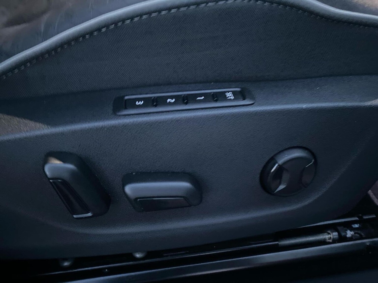 Used Skoda Enyaq 2024 for sale - 76830685: Photo 28