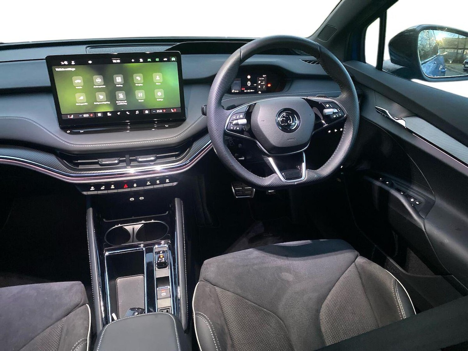 Used Skoda Enyaq 2024 for sale - 76830685: Photo 9