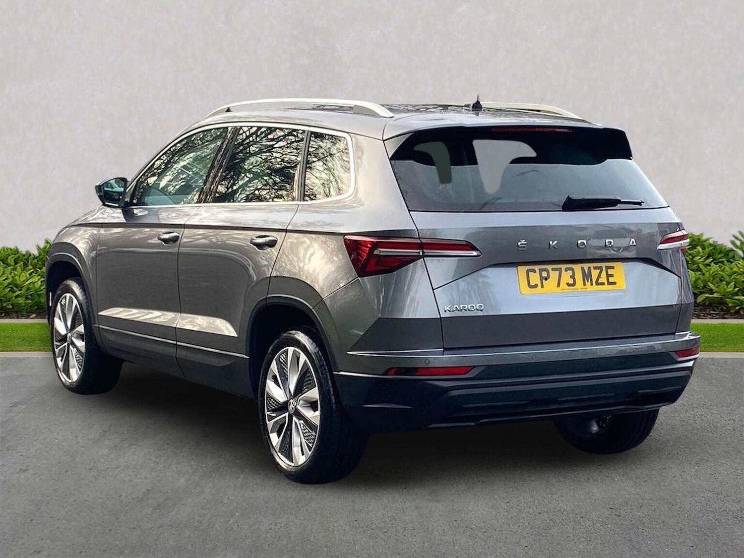 Used Skoda Karoq 2023 for sale - 77056738: Photo 2