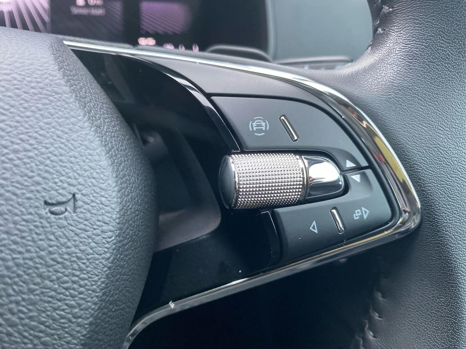 Used Skoda Karoq 2023 for sale - 77056738: Photo 30