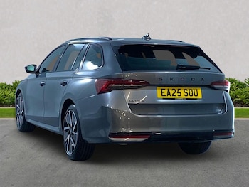 Used Skoda Octavia 2025 for sale - 76273536: Photo 2