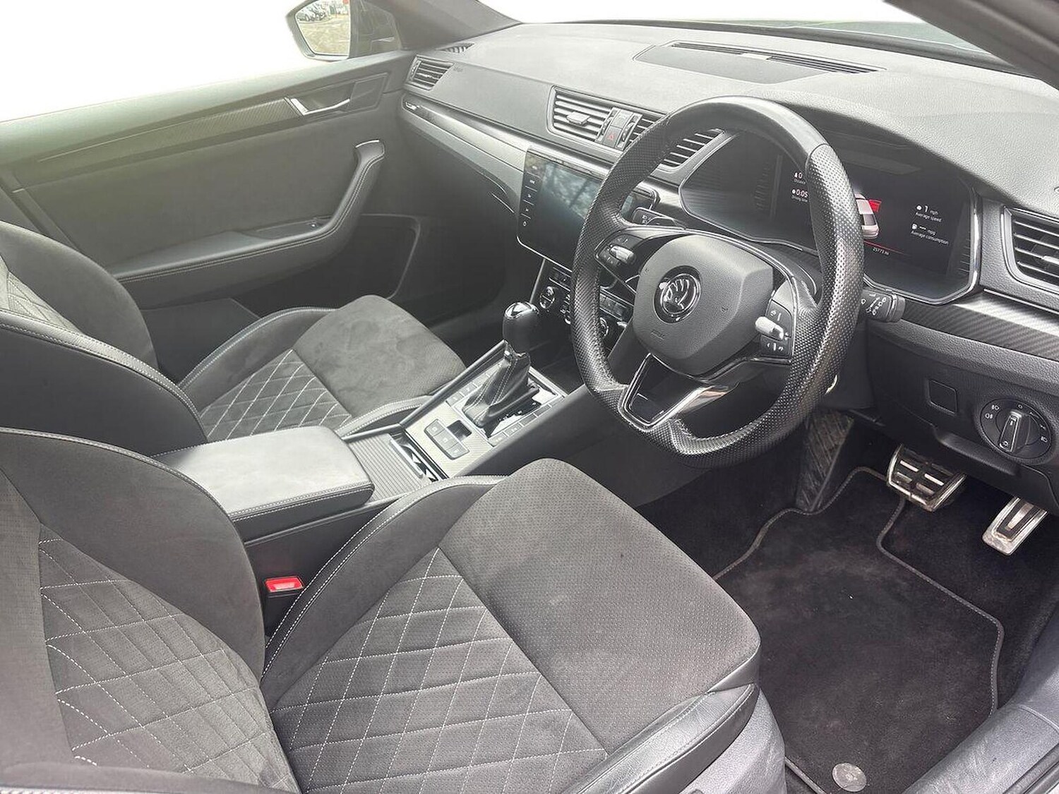 Used Skoda Superb 2024 for sale - 78194578: Photo 16