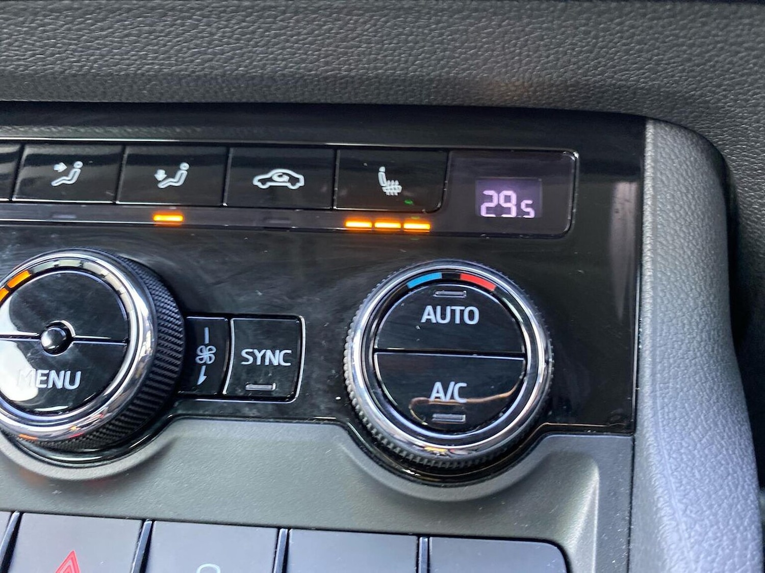 Used Skoda Karoq 2022 for sale - 76848754: Photo 43