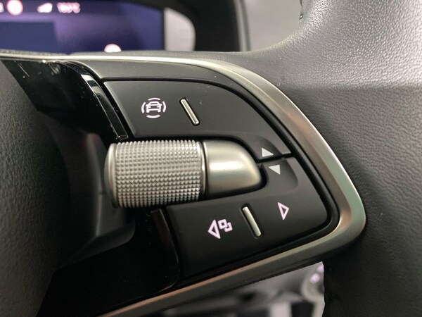 Used Skoda Karoq 2025 for sale - 76219201: Photo 25