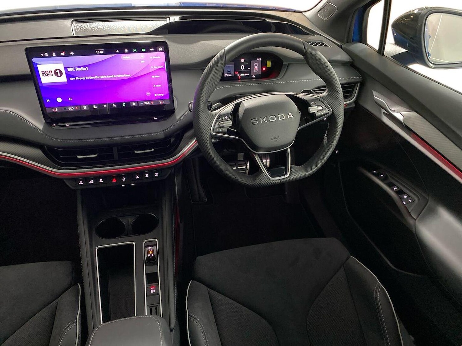 Used Skoda Enyaq 2025 for sale - 76791828: Photo 9