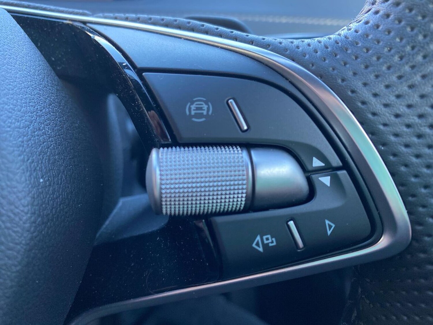 Used Skoda Enyaq 2025 for sale - 78026183: Photo 29