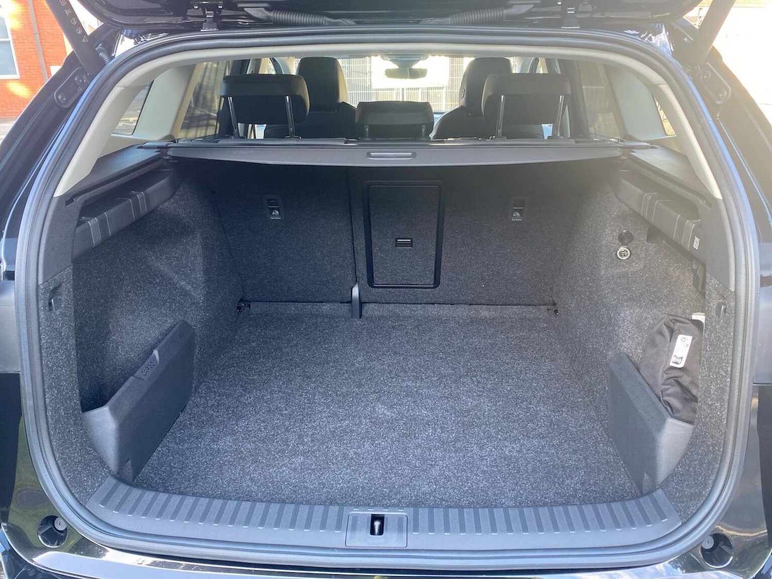 Used Skoda Enyaq 2025 for sale - 76127136: Photo 17