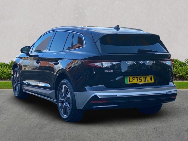 Used Skoda Enyaq 2025 for sale - 76127136: Photo 2