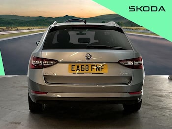 Used Skoda Superb 2019 for sale - 79503989: Photo