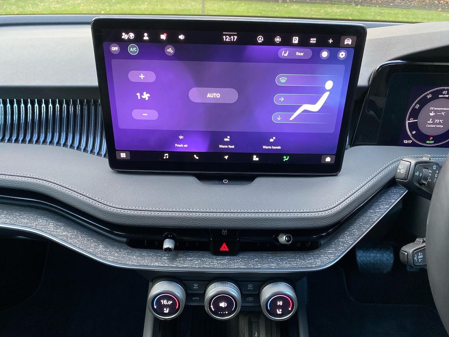 Used Skoda Superb 2025 for sale - 76566520: Photo 12