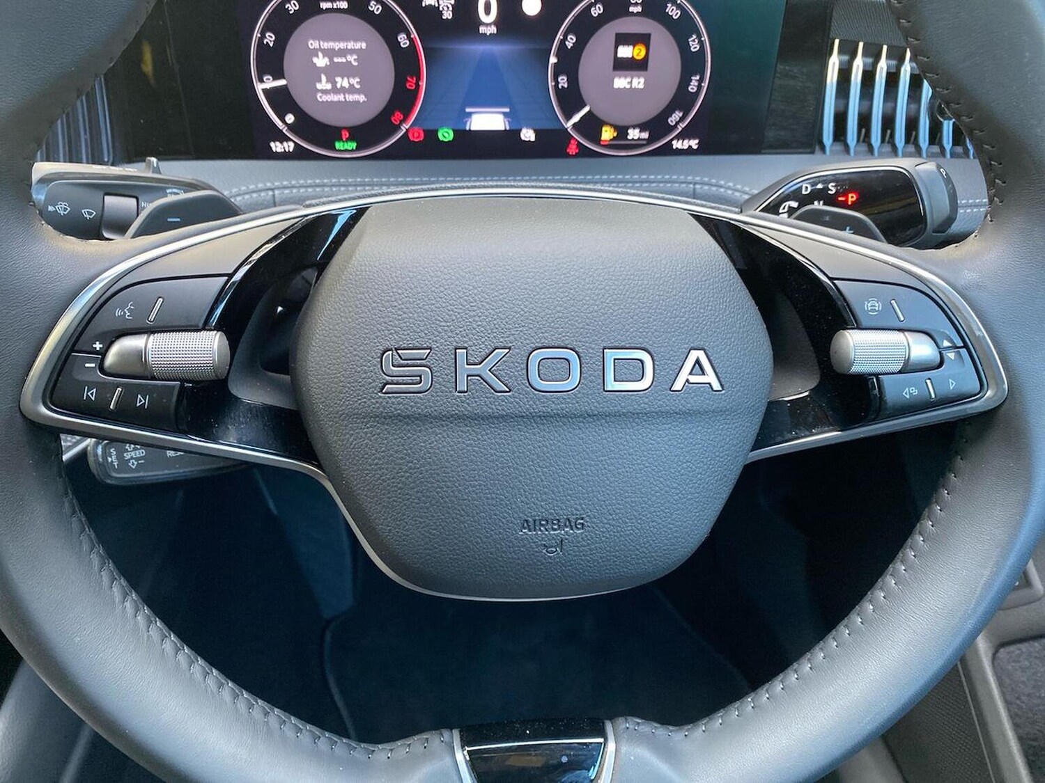 Used Skoda Superb 2025 for sale - 76566520: Photo 26