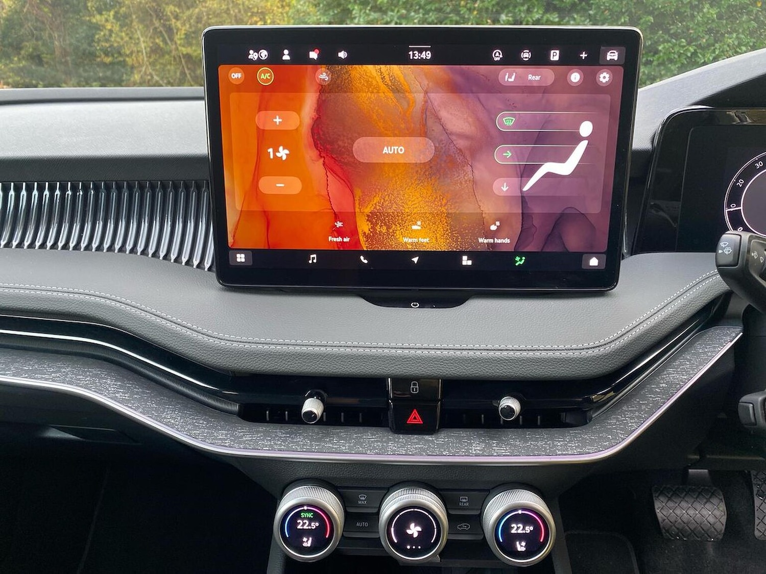 Used Skoda Superb 2025 for sale - 76566510: Photo 12