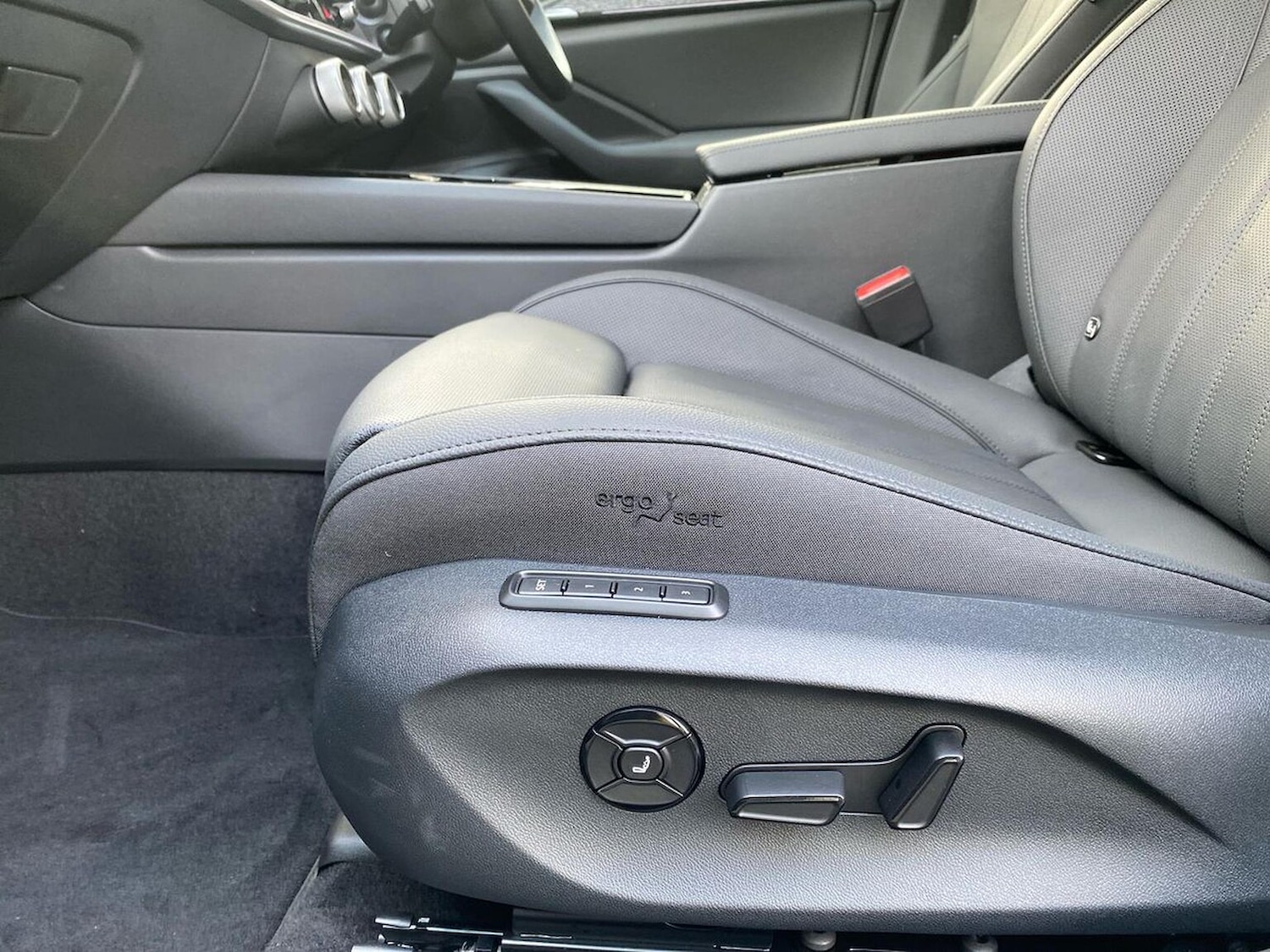 Used Skoda Superb 2025 for sale - 76566510: Photo 46