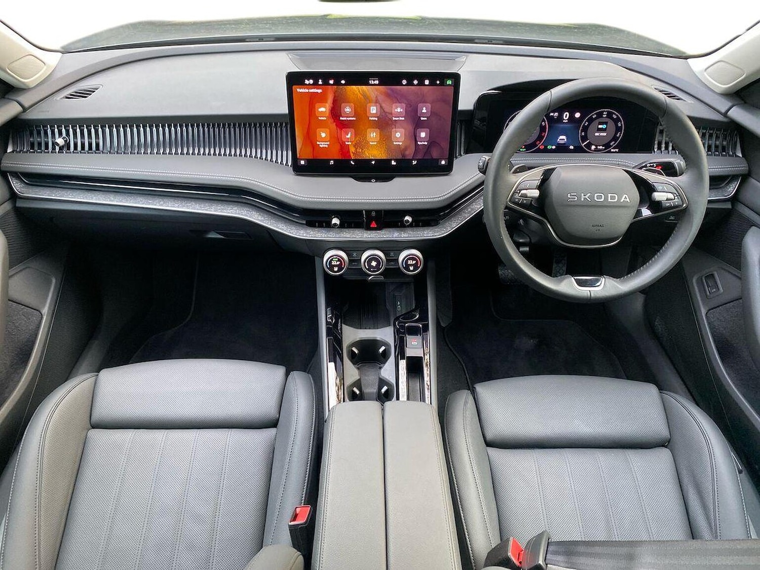 Used Skoda Superb 2025 for sale - 76566510: Photo 8